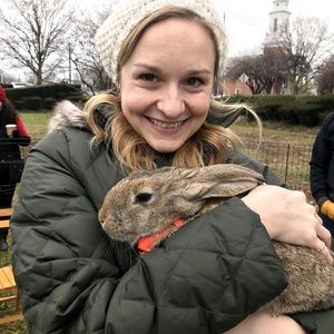 Meet your Posher, Abby